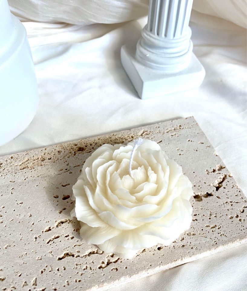 Peony Soy Wax Candle — Wind-Down Ritual