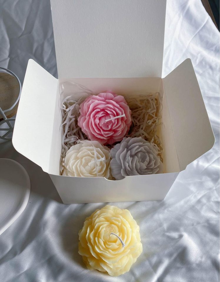 Peony Soy Wax Candle — Wind-Down Ritual